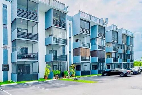 apt-109-13500 Ne 3rd Ct, North Miami, FL, 33161-3643 | Card Image