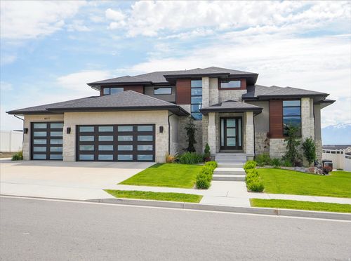 8017 S Red Baron Ln, West Jordan, UT, 84081-3124 | Card Image