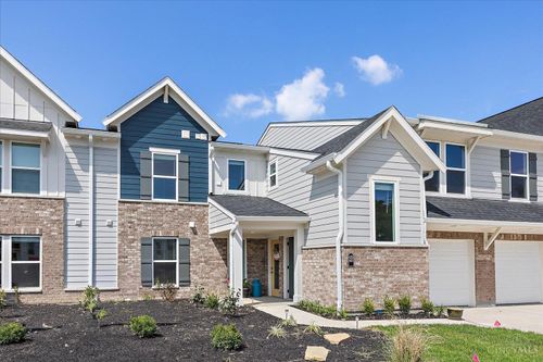 435 Pilot Point, Vandalia, OH, 45377 | Card Image
