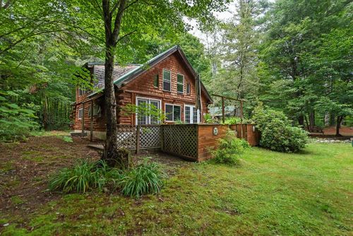 185 Shem Valley Road, Alexandria, NH, 03222 | Card Image