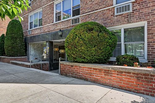 6f-6300 Riverdale Avenue, New York, NY, 10471 | Card Image