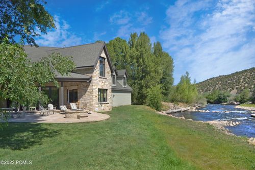 7050 River Valley Rd, Peoa, UT, 84061-9208 | Card Image