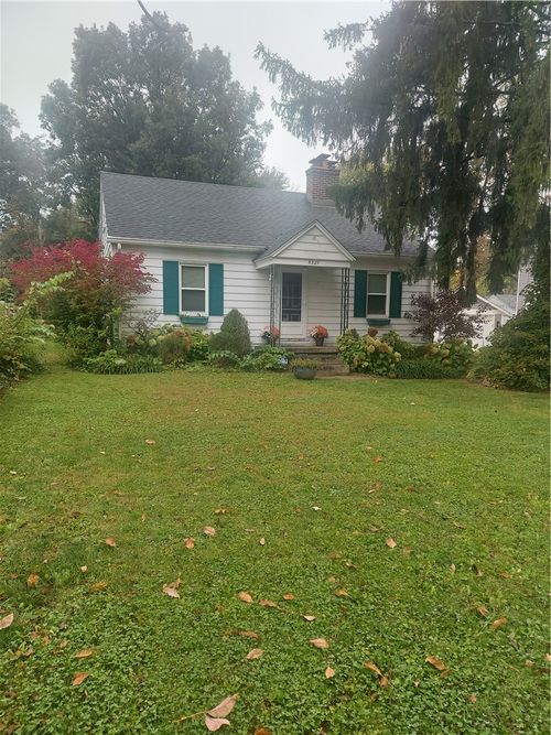 8327 Inwood Ave, Dayton, OH, 45415-1620 | Card Image