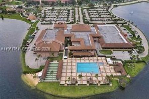 13255 Sw 16th Ct, Pembroke Pines, FL, 33027-2430 | Card Image