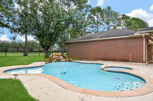 5322 Pebble Way Ln, Houston, TX, 77041-6863 | Card Image