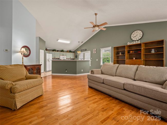 12 Tisha Ln, Townhouse with 3 bedrooms, 2 bathrooms and null parking in Hendersonville NC | Image 21