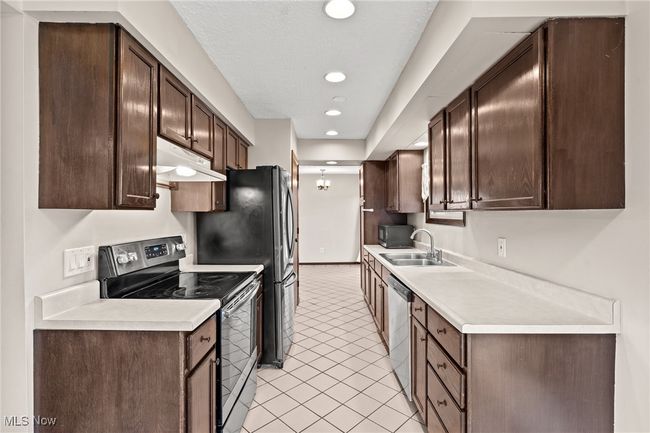52 Gaylord Dr, House other with 4 bedrooms, 2 bathrooms and null parking in Munroe Falls OH | Image 12