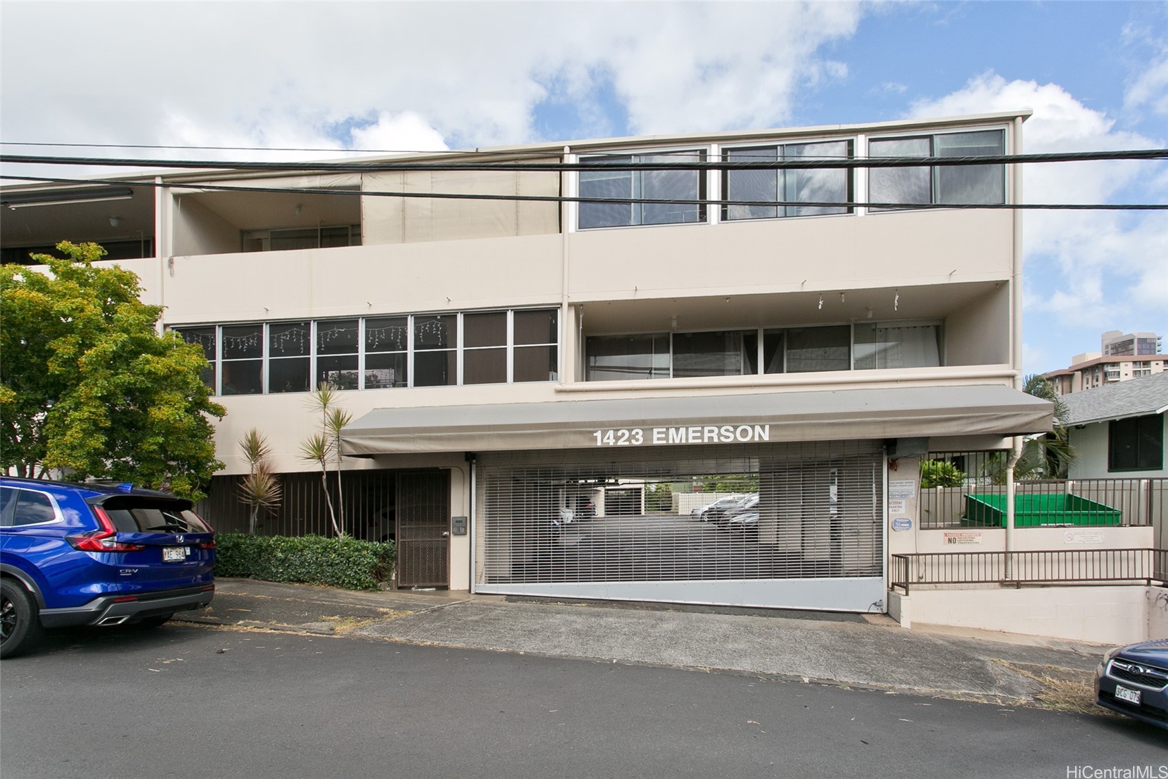 Residential in Honolulu 2
