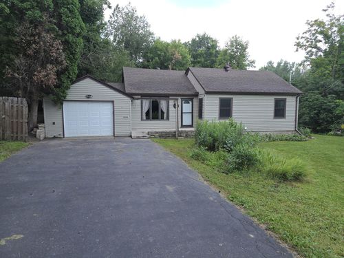 10605 Crestridge Dr, Minnetonka, MN, 55305-1613 | Card Image