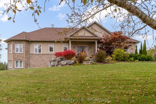 16 Highland Rd, Clifford, ON, N0G1M0 | Card Image