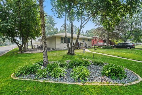 4858 Carolyn Ln, White Bear Lake, MN, 55110-2909 | Card Image