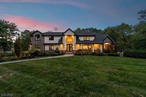 29 Old Chestnut Ridge Rd, Montvale, NJ, 07645-1012 | Card Image