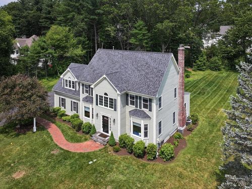 35 Morgans Way, Holliston, MA, 01746-2250 | Card Image