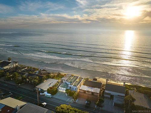 1630 Neptune Ave, Encinitas, CA, 92024-1001 | Card Image