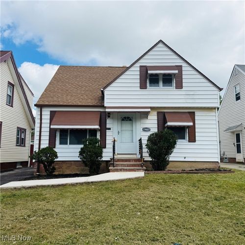 19807 Gardenview Dr, Maple Heights, OH, 44137-1830 | Card Image