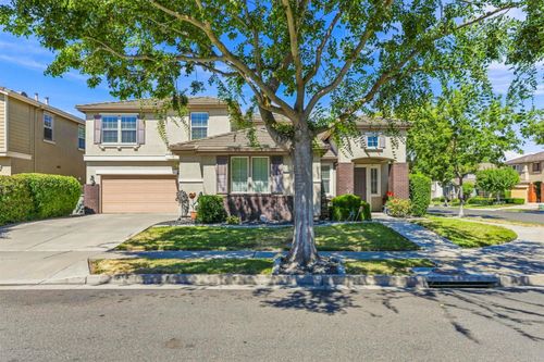 2700 Cascade St, West Sacramento, CA, 95691-4927 | Card Image