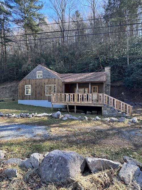 232 Konnarock Rd, Troutdale, VA, 24378-2445 | Card Image