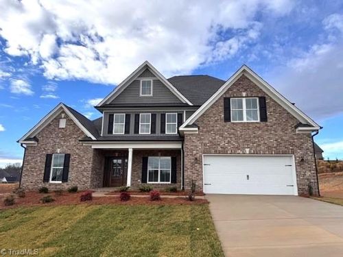 325 Grandworth Way, King, NC, 27021-9352 | Card Image