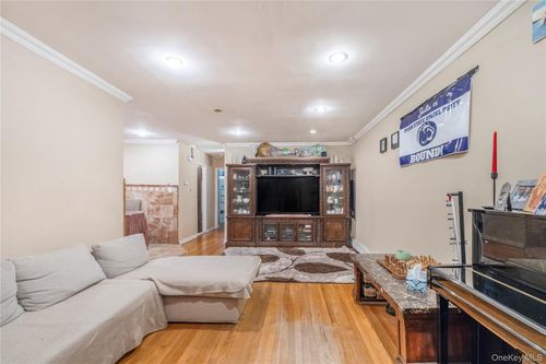 6223 69th Pl, Middle Village, NY, 11379-1145 | Card Image