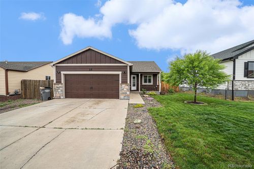 25 Johnson Cir, Keenesburg, CO, 80643-9051 | Card Image