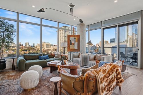 1207-501 West Ave, Austin, TX, 78701-3092 | Card Image