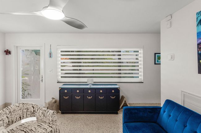 301 Linda Ln, House other with 3 bedrooms, 2 bathrooms and null parking in West Palm Beach FL | Image 17