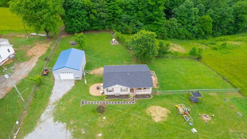 133 Cleveland Rd, Wartrace, TN, 37183-3401 | Card Image