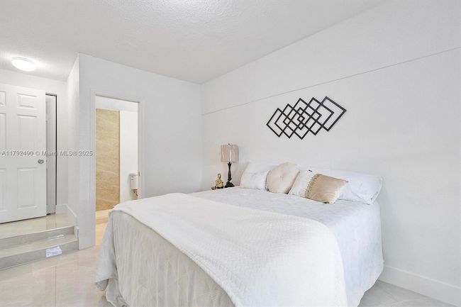 1810 Nw 47 Th St, House other with 4 bedrooms, 2 bathrooms and null parking in MIAMI FL | Image 20