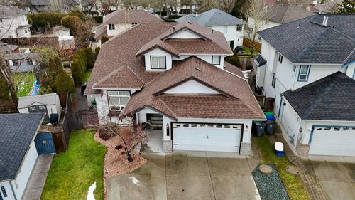 18863 64a Ave, Surrey, BC, V3S8V3 | Card Image