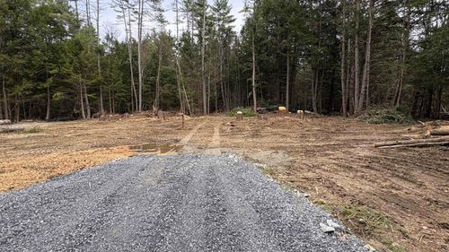 135 Forest Rd, Alstead, NH, 03602-3421 | Card Image