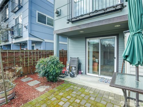 unit-c-6520 34th Ave Sw, Seattle, WA, 98126-3188 | Card Image