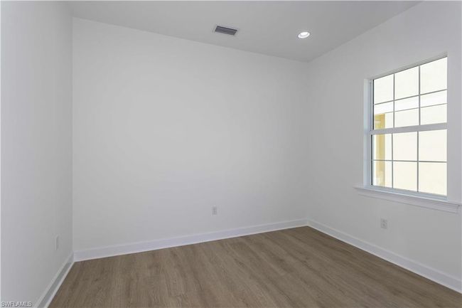 8925 Calypso Ct, Condo with 2 bedrooms, 2 bathrooms and 2 parking in Naples FL | Image 15