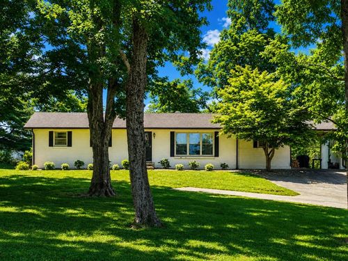 9241 Clay County Hwy, Moss, TN, 38575-6356 | Card Image