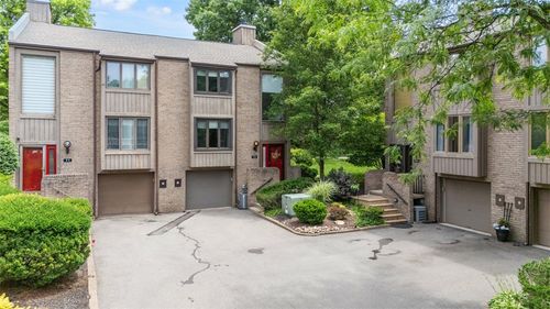 72 Pin Oak Ct, Pittsburgh, PA, 15237-2632 | Card Image