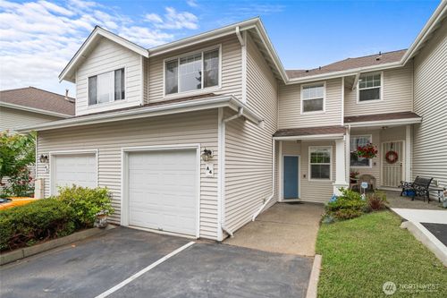 unit-a4-2300 Benson Rd S, Renton, WA, 98055-8878 | Card Image