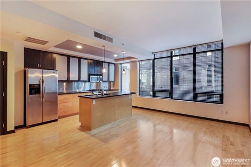1104-2716 Elliott Ave, Seattle, WA, 98121-3514 | Card Image