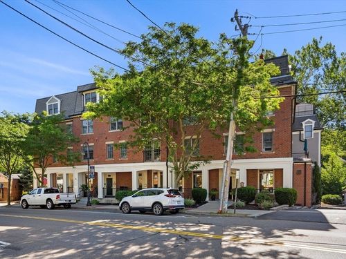 unit-3-36 Central Ave, Milton, MA, 02186-2929 | Card Image