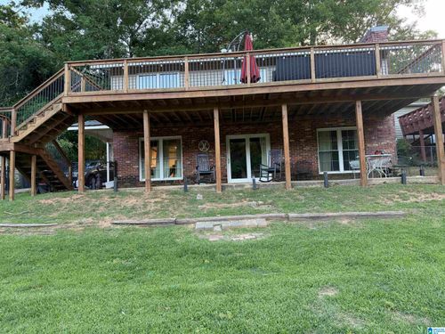 61 Perimeter Rd, Sylacauga, AL, 35151-6256 | Card Image