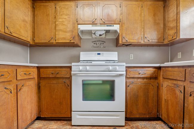 320 E Mckinley Ave, House other with 2 bedrooms, 1 bathrooms and null parking in Sapulpa OK | Image 9
