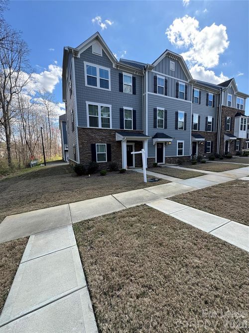 1214 Ashbury St, Charlotte, NC, 28216-0317 | Card Image