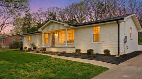 542 Moncrief Ave, Goodlettsville, TN, 37072-1536 | Card Image