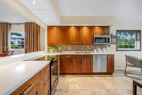 apt-215l-12600 Sw 5th Ct, Pembroke Pines, FL, 33027-1774 | Card Image
