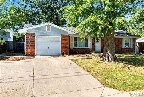 129 Youngridge Dr, Union, MO, 63084-2006 | Card Image