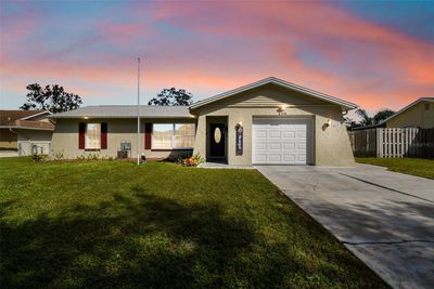 11116 Water Oak Drive, House other with 3 bedrooms, 2 bathrooms and null parking in Port Richey FL | Image 2