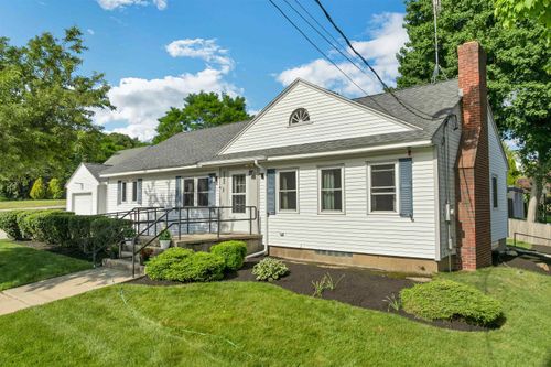2263 Elm Street, Manchester, NH, 03104 | Card Image