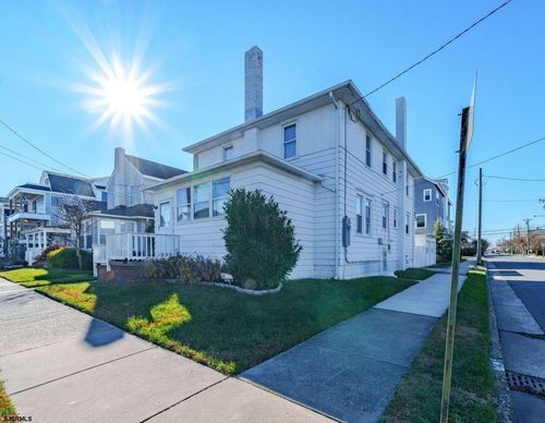 28 N Kenyon Ave, MARGATE CITY, NJ, 08402-1538 | Card Image