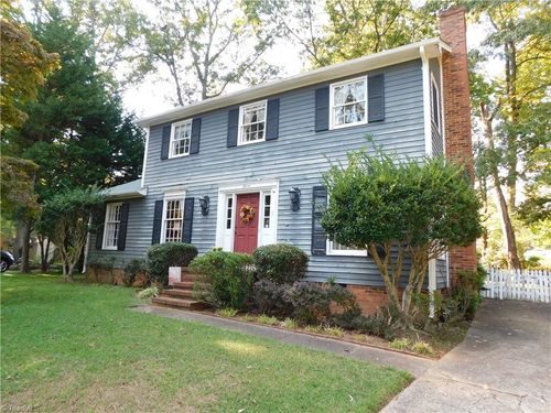 7 Three Meadows Court, Greensboro, NC, 27455 | Card Image