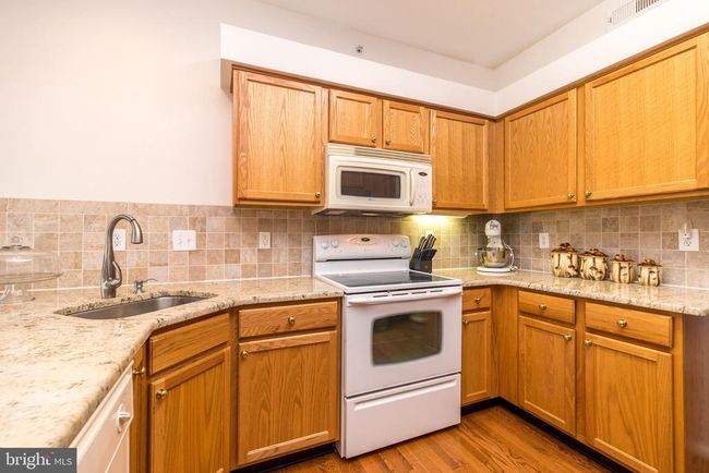 127 - 1607 Highgrove Ct, Townhouse with 2 bedrooms, 2 bathrooms and null parking in WARRINGTON PA | Image 16
