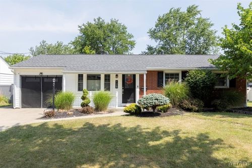 128 Cranwood Dr, West Seneca, NY, 14224-3908 | Card Image