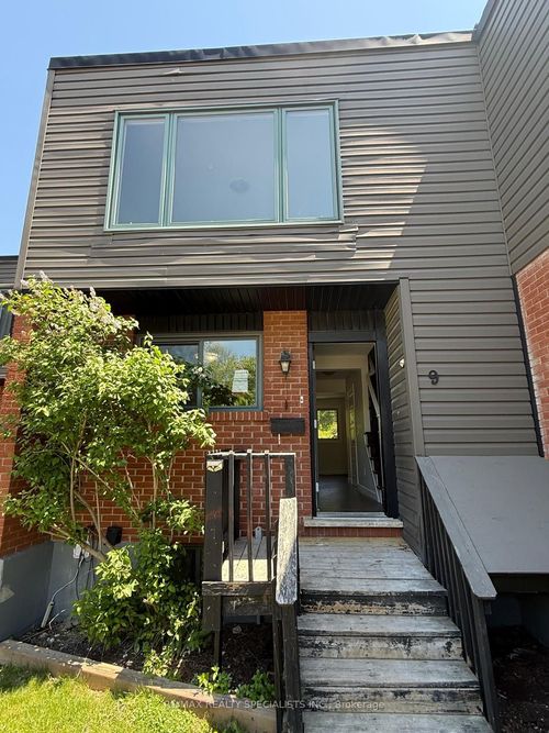 9-15 Scenic Drive, Kitchener, ON, N2A2P5 | Card Image